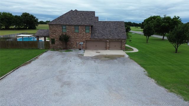 22 Covington, Lone Grove, OK 73401