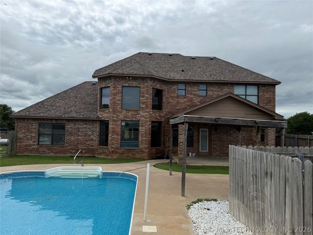 22 Covington, Lone Grove, OK 73401