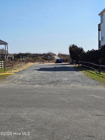 121 NE 75th Street, Oak Island, NC 28465