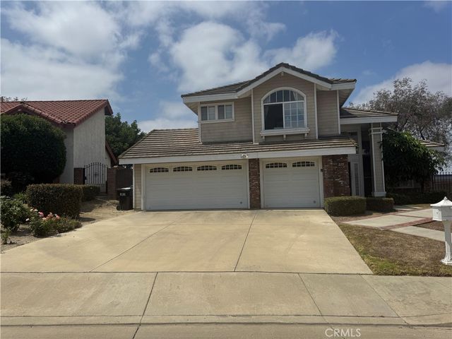 215 Spyglass, Walnut, CA 91789