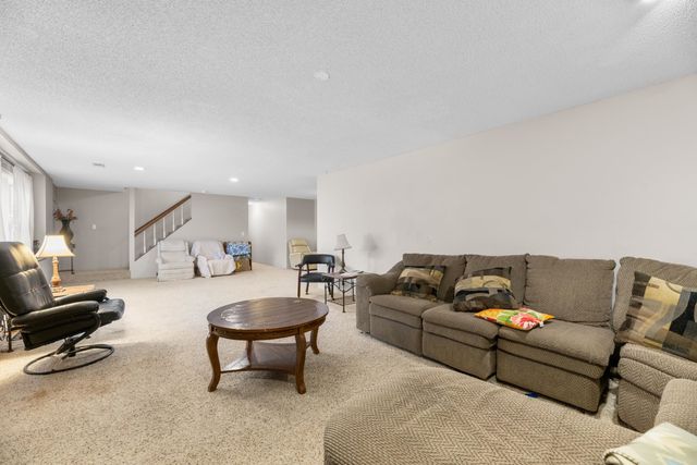 5 Lake, Mulvane, KS 67110