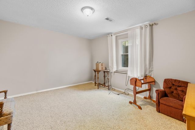 5 Lake, Mulvane, KS 67110