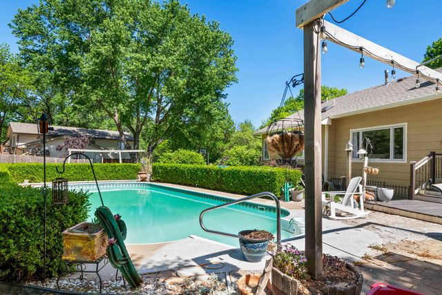 5 Lake, Mulvane, KS 67110