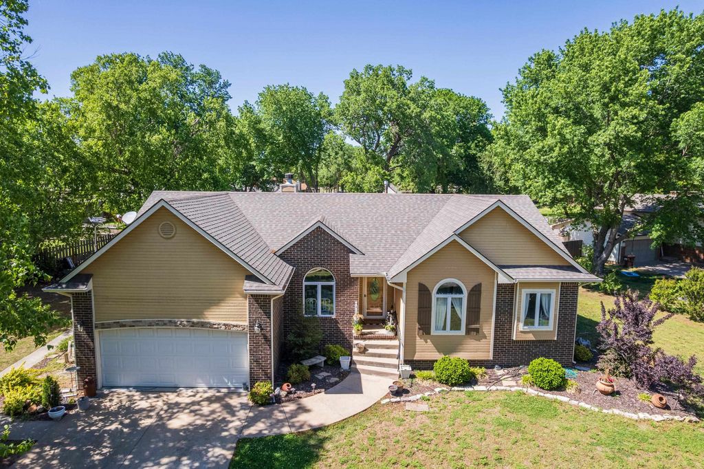 5 Lake, Mulvane, KS 67110