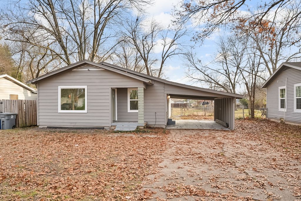 8904 Briley Road, Dallas, TX 75217