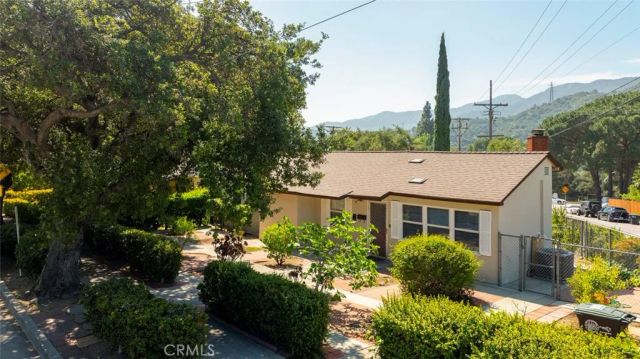 3352 Montrose, La Crescenta, CA 91214