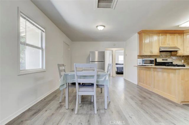 3352 Montrose, La Crescenta, CA 91214