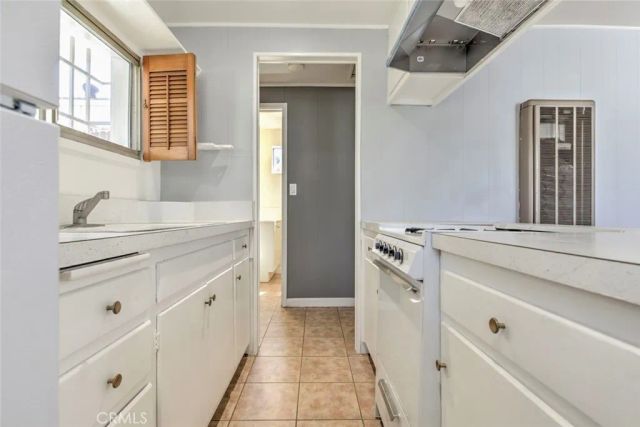 3352 Montrose, La Crescenta, CA 91214