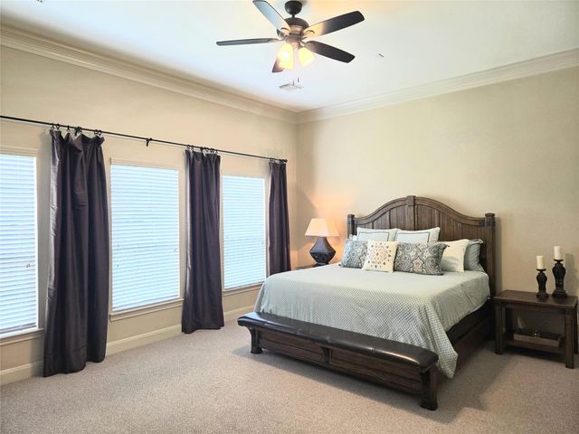 91 Low Country Lane, The Woodlands, TX 77380
