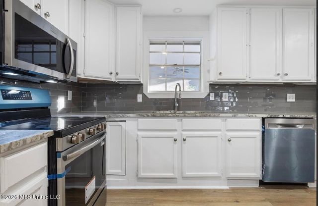 4024 Castenera Avenue, Moss Point, MS 39563