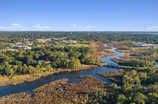 4024 Castenera Avenue, Moss Point, MS 39563