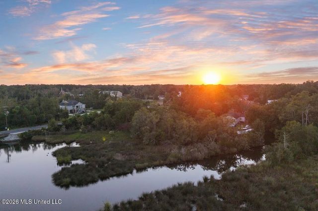 4024 Castenera Avenue, Moss Point, MS 39563