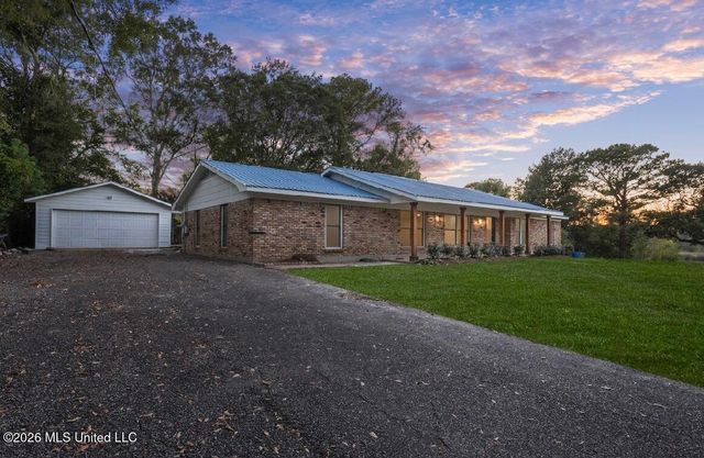 4024 Castenera Avenue, Moss Point, MS 39563