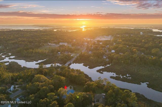 4024 Castenera Avenue, Moss Point, MS 39563