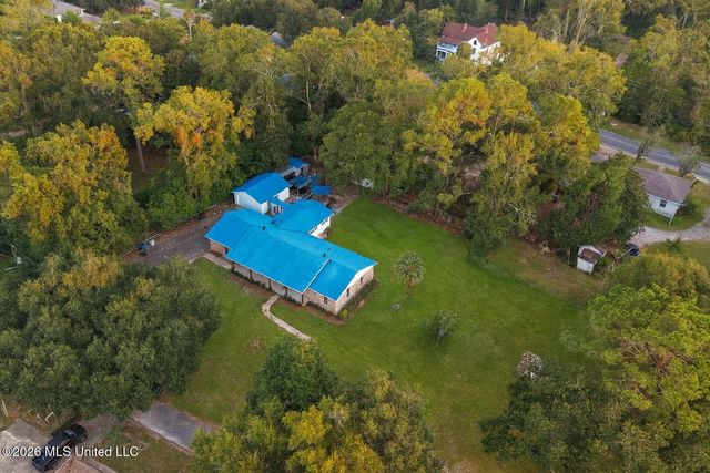 4024 Castenera Avenue, Moss Point, MS 39563