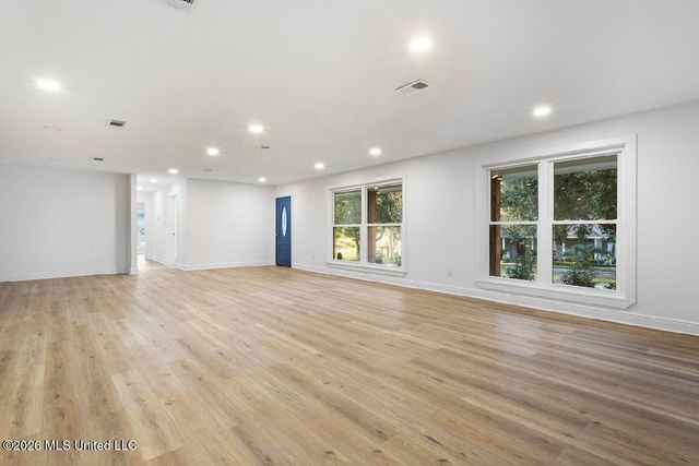 4024 Castenera Avenue, Moss Point, MS 39563