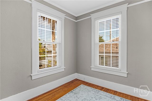 202 E 49th Street, Savannah, GA 31405