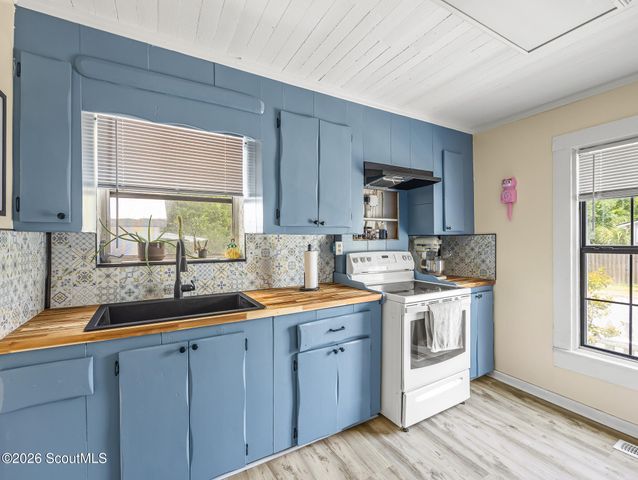 511 First Avenue, Brunswick, GA 31520