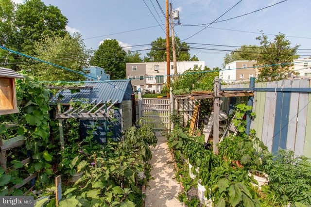 861 WEDGEWOOD DR, Lansdale, PA 19446