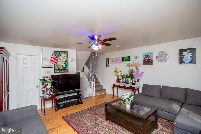 861 WEDGEWOOD DR, Lansdale, PA 19446