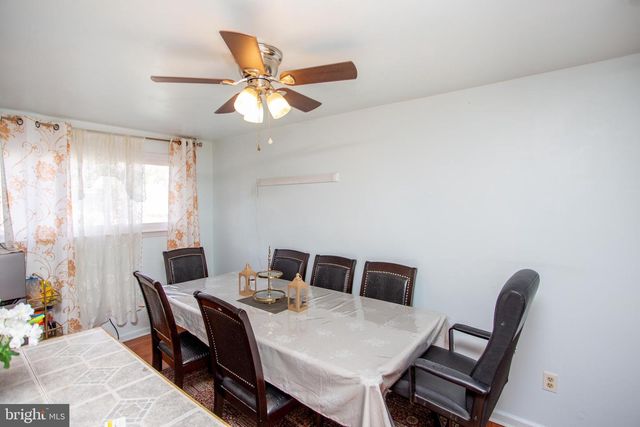 861 WEDGEWOOD DR, Lansdale, PA 19446