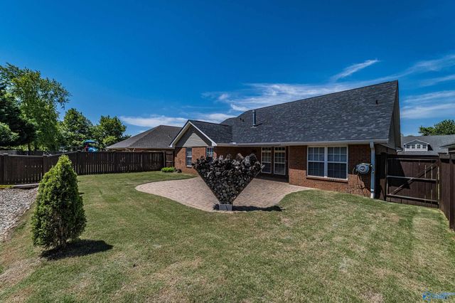 223 Silver Breeze Court, Harvest, AL 35749