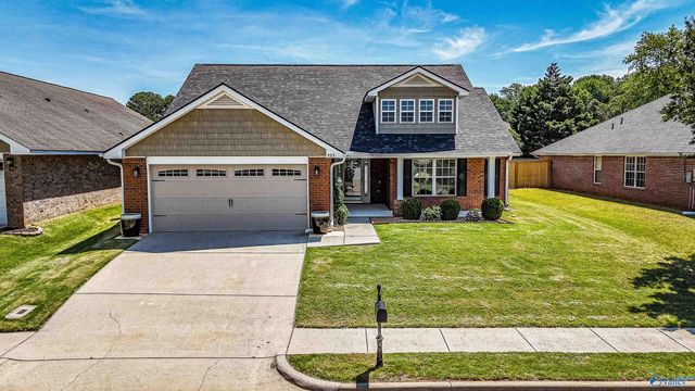 223 Silver Breeze Court, Harvest, AL 35749