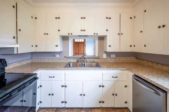 903 Union St, Shelbyville, TN 37160