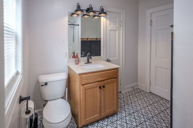 903 Union St, Shelbyville, TN 37160