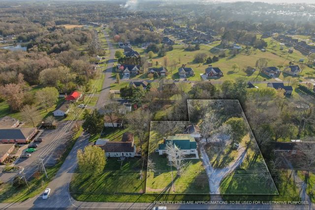 903 Union St, Shelbyville, TN 37160