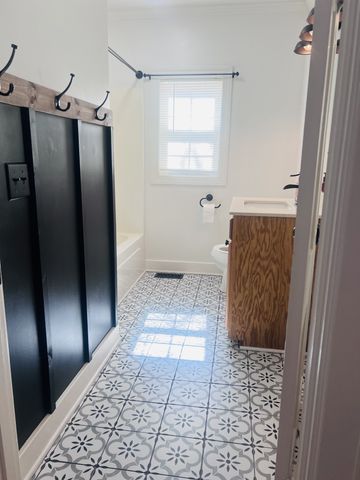 903 Union St, Shelbyville, TN 37160