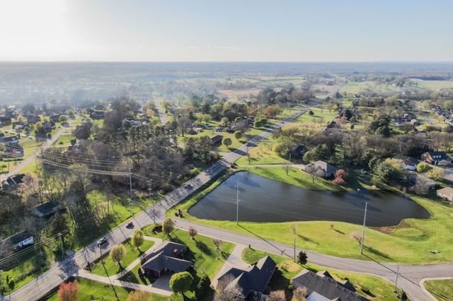 903 Union St, Shelbyville, TN 37160