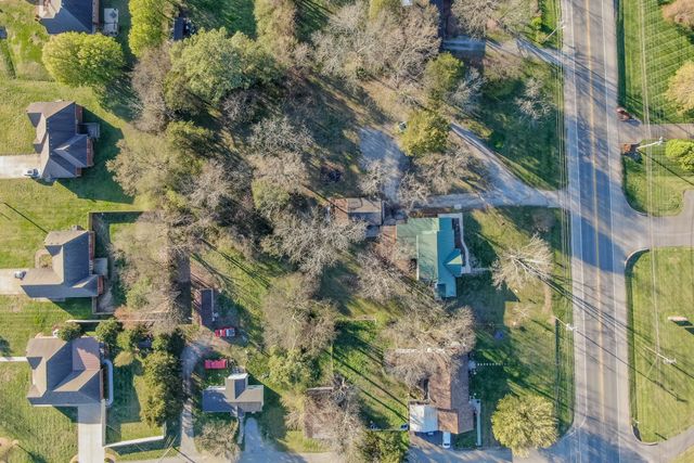 903 Union St, Shelbyville, TN 37160