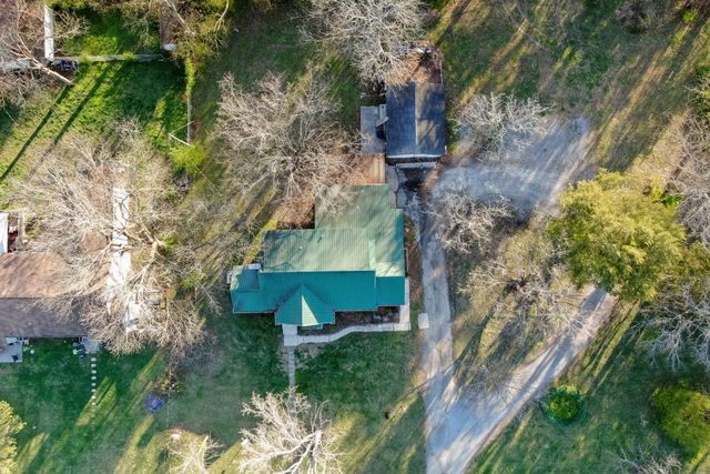 903 Union St, Shelbyville, TN 37160