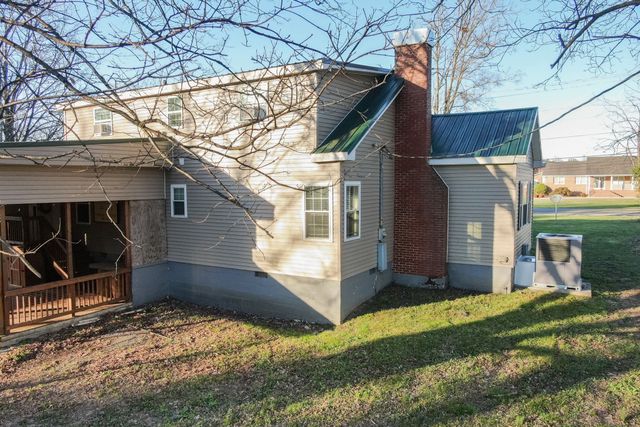 903 Union St, Shelbyville, TN 37160