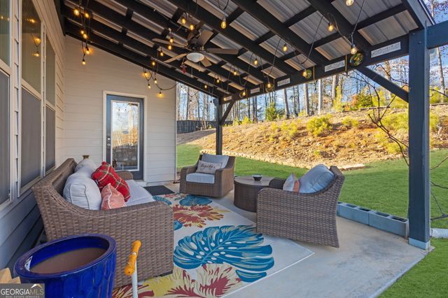 334 Darlington Drive, Ellenwood, GA 30294