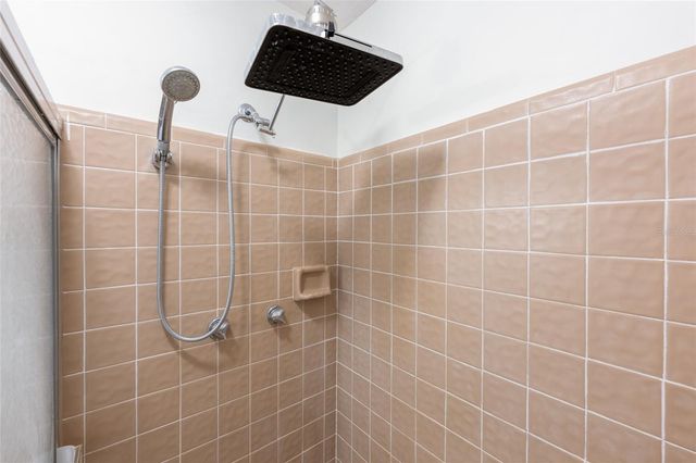 8205 SW 44TH TERRACE, Gainesville, FL 32608