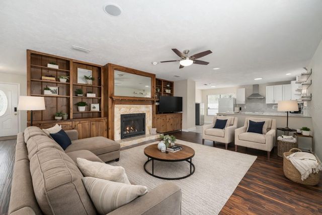 8205 SW 44TH TERRACE, Gainesville, FL 32608