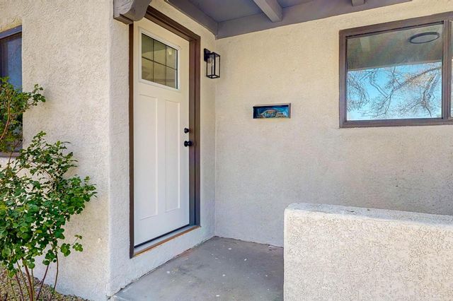 1016 California Street SE, Albuquerque, NM 87108