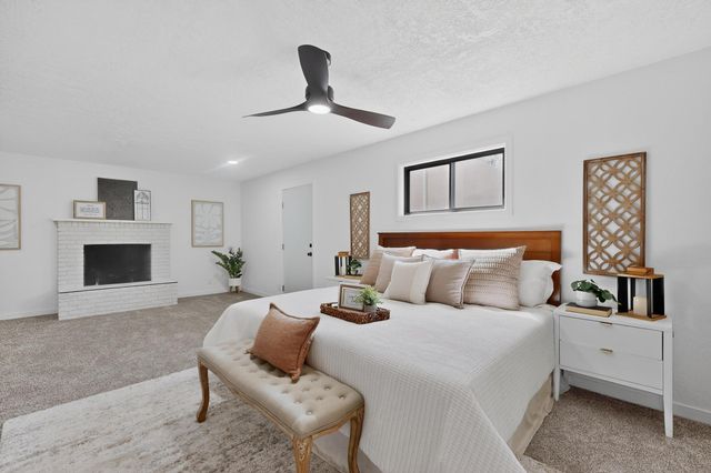 1016 California Street SE, Albuquerque, NM 87108