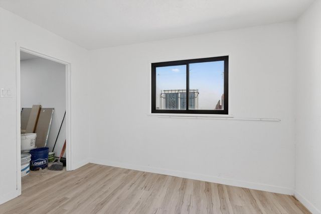 1016 California Street SE, Albuquerque, NM 87108