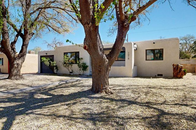 1016 California Street SE, Albuquerque, NM 87108