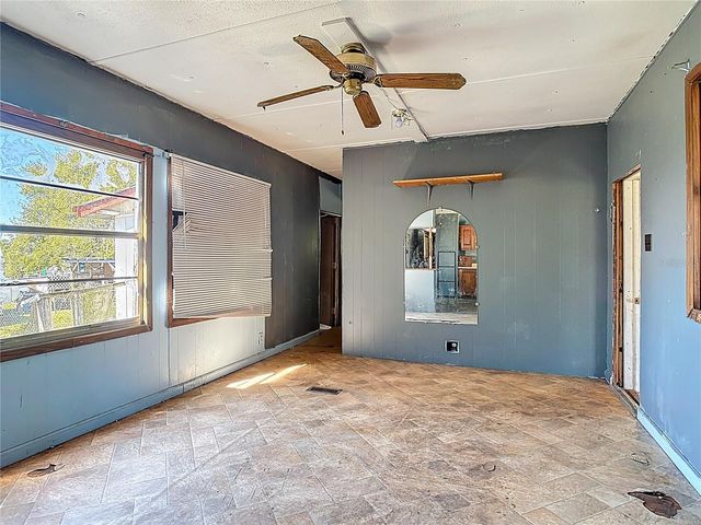 13005 FLORIDA AVENUE, Astatula, FL 34705