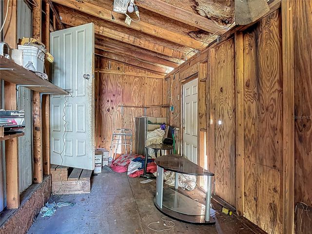 13005 FLORIDA AVENUE, Astatula, FL 34705