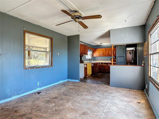 13005 FLORIDA AVENUE, Astatula, FL 34705