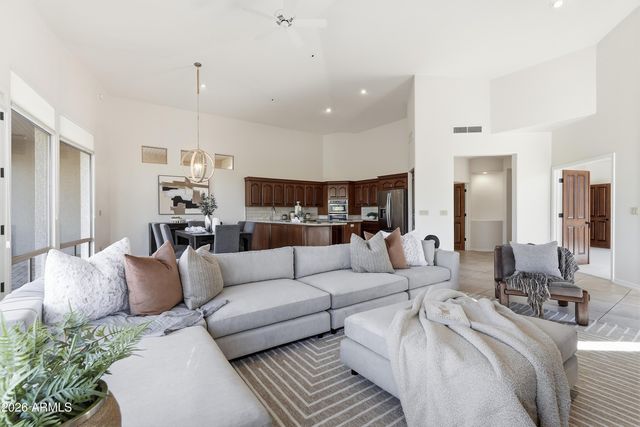 18602 E AMARADO Circle, Rio Verde, AZ 85263