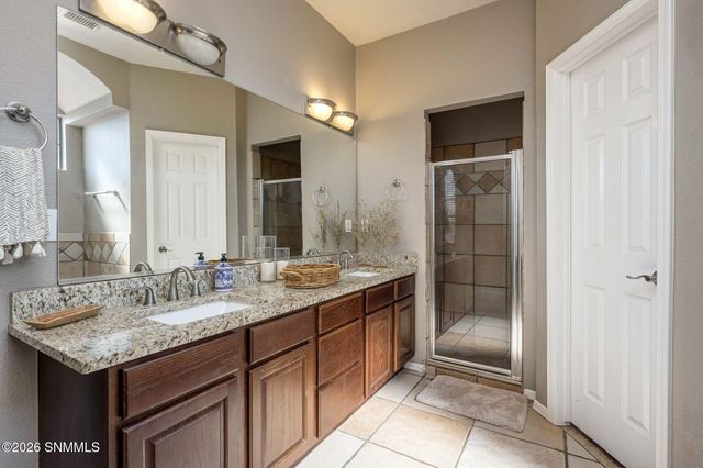 2026 Corn Drive, Las Cruces, NM 88001