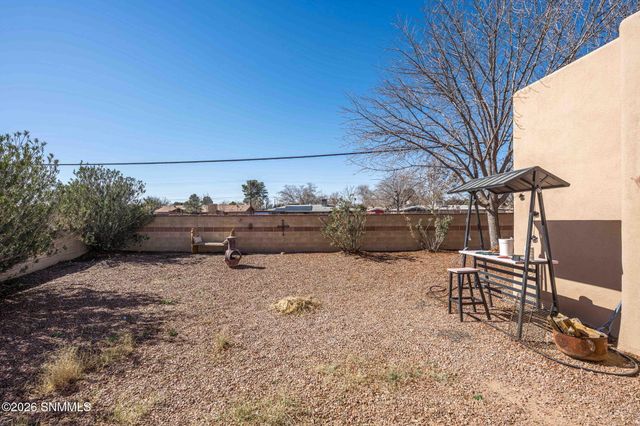 2026 Corn Drive, Las Cruces, NM 88001
