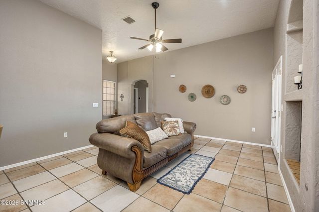 2026 Corn Drive, Las Cruces, NM 88001
