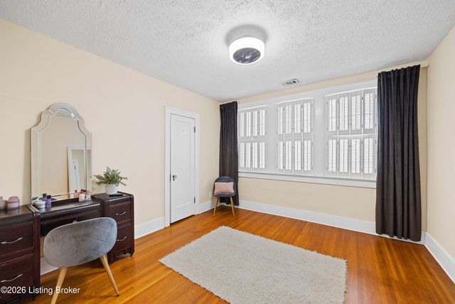 4569 S 2nd St, Louisville, KY 40214